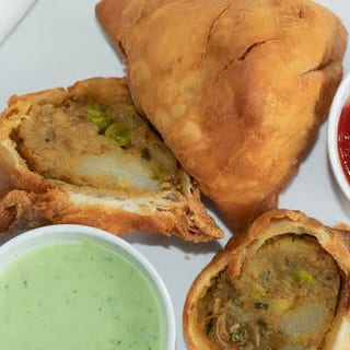 Veg Samosa (2pcs)